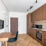 Newly Renovated Cosy Apartment For 4 In Bastille